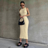 Robe en tricot sans manches à col rond Soleil